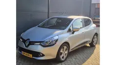 Grijs, metallic lak Gebruikt 2014 Renault Clio IV Expression+ Hatchback | € 6.495 (Eerlijke prijs)