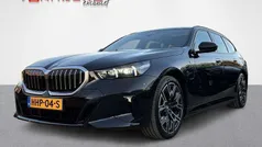 Zwart Nieuw 2025 BMW 530e M Sport Stationwagen | € 79.750 (Super prijs)