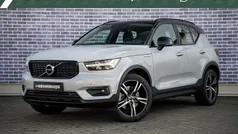Grijs Gebruikt 2020 Volvo XC40 R-Design SUV | € 30.694 (Eerlijke prijs)