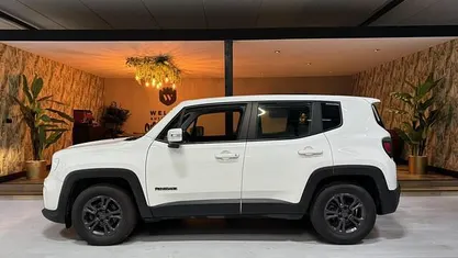 Occasion 2020 Jeep Renegade Longitude SUV | € 15.990 (Eerlijke prijs)