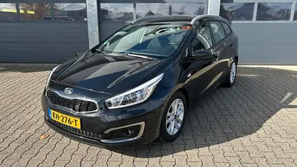 Occasion 2016 Kia Ceed First Edition Hatchback | € 12.830 (Eerlijke prijs)