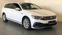 Wit Gebruikt 2022 VW Passat Business Stationwagen | € 26.890 (Eerlijke prijs)