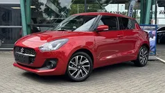 Rood Gebruikt 2021 Suzuki Swift Style Hatchback | € 19.499 (Eerlijke prijs)