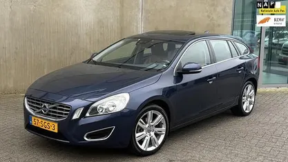Occasion 2011 Volvo V60 Momentum Stationwagen | € 6.690 (Eerlijke prijs)