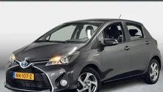 Gebruikt 2016 Toyota Yaris Hybrid Trend Hatchback | € 15.950 (Eerlijke prijs)