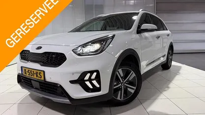 (ud) clear white s Occasion 2021 Kia Niro SUV | € 21.950 (Eerlijke prijs)
