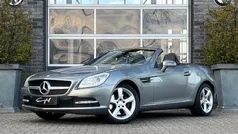 Grijs, metallic lak Gebruikt 2011 Mercedes SLK250 Cabriolet | € 16.750