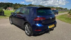 Blauw Gebruikt 2018 VW Golf VII Highline Hatchback | € 15.950 (Eerlijke prijs)
