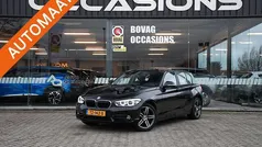 Zwart Gebruikt 2018 BMW 118 Executive Hatchback | € 15.450 (Eerlijke prijs)