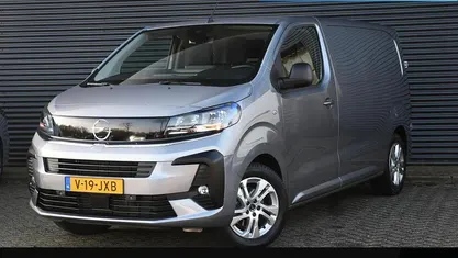 Grijs Gebruikt 2024 Opel Vivaro MPV | € 34.486 (Goede deal)
