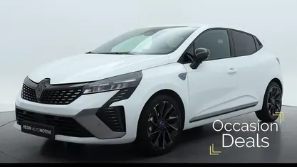 Wit Gebruikt 2025 Renault Clio V Esprit Alpine Hatchback | € 25.945 (Eerlijke prijs)