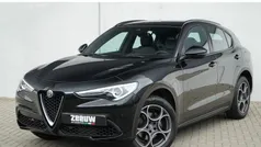 Zwart Gebruikt 2018 Alfa Romeo Stelvio Super SUV | € 33.900 (Eerlijke prijs)