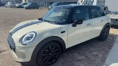 Wit Gebruikt 2018 Mini Cooper Business Hatchback | € 16.450 (Goede deal)