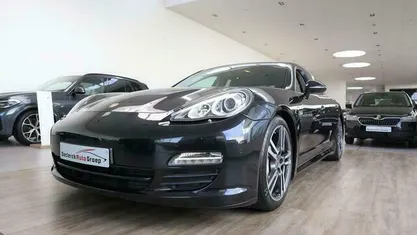 Zwart Gebruikt 2012 Porsche Panamera S E-Hybrid Sedan | € 42.995 (Goede deal)