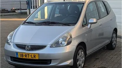 Occasion Honda Jazz Cool 77 PK (56 kW) 2005 Grijs Hatchback