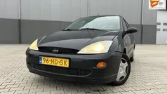Gebruikt 2001 Ford Focus Ambiente Hatchback | € 799 (Goede deal)