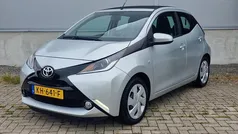 Gebruikt 2016 Toyota Aygo X-wave Hatchback | € 9.200 (Eerlijke prijs)