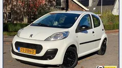 Wit Gebruikt 2012 Peugeot 107 Hatchback | € 3.995 (Eerlijke prijs)