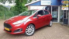 Rood Gebruikt 2017 Ford Fiesta Titanium Hatchback | € 8.750 (Eerlijke prijs)