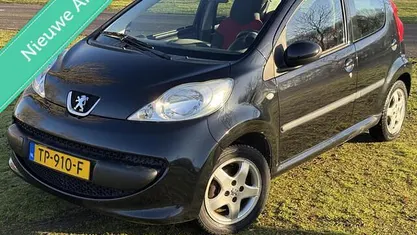 Gebruikt 2008 Peugeot 107 Hatchback | € 2.150 (Eerlijke prijs)