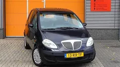 Zwart Gebruikt 2005 Lancia Musa MPV | € 2.450 (Eerlijke prijs)