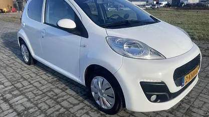 Occasion 2013 Peugeot 107 Active Hatchback | € 4.650 (Eerlijke prijs)