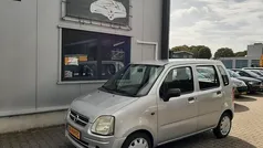 Gebruikt 2005 Opel Agila Essentia Hatchback | € 1.449 (Eerlijke prijs)