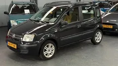 Zwart Gebruikt 2004 Fiat Panda Emotion Hatchback | € 1.649 (Eerlijke prijs)