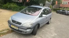 Grijs Gebruikt 2002 Opel Zafira Elegance MPV | € 1.499 (Eerlijke prijs)