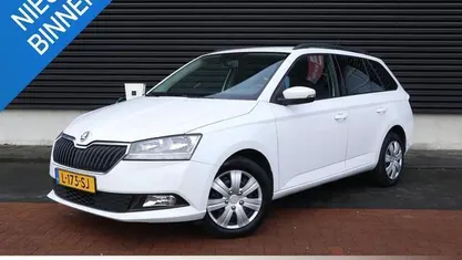 Wit Occasion 2021 Skoda Fabia Ambition Hatchback | € 9.250 (Goede deal)