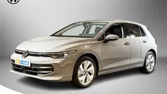 Grijs Nieuw 2024 VW Golf VIII Edition Hatchback | € 35.995 (Eerlijke prijs)
