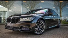 Zwart, metallic lak Gebruikt 2017 BMW 750 Executive Sedan | € 39.950 (Eerlijke prijs)
