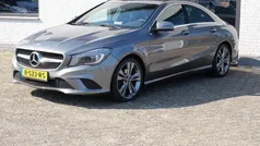 Grijs, metallic lak Gebruikt 2013 Mercedes CLA200 Sedan | € 12.950 (Goede deal)
