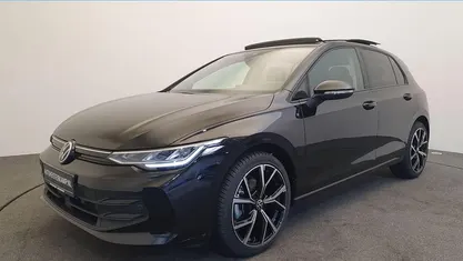 Gebruikt 2024 VW Golf VIII Edition Hatchback | € 34.950 (Eerlijke prijs)