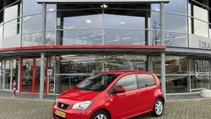 Rood Gebruikt 2016 Seat Mii CONNECT Hatchback | € 8.445 (Eerlijke prijs)
