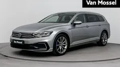 Grijs Gebruikt 2021 VW Passat Business Stationwagen | € 23.400 (Eerlijke prijs)