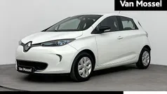 Wit Gebruikt 2018 Renault Zoe Life Hatchback | € 9.940 (Eerlijke prijs)