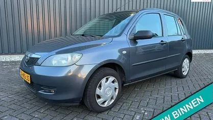 Occasion 2004 Mazda 2 Exclusive MPV | € 2.499 (Eerlijke prijs)