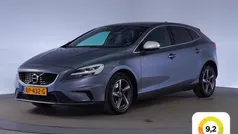Grijs Gebruikt 2018 Volvo V40 Business Edition Stationwagen | € 12.609 (Super prijs)