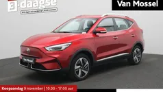 Rood Gebruikt 2023 MG ZS Comfort Sedan | € 21.495 (Eerlijke prijs)