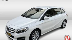 Gebruikt 2018 Mercedes B180 Business MPV | € 17.950 (Eerlijke prijs)
