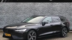 Gebruikt 2022 Volvo V60 Momentum Stationwagen | € 32.694 (Eerlijke prijs)