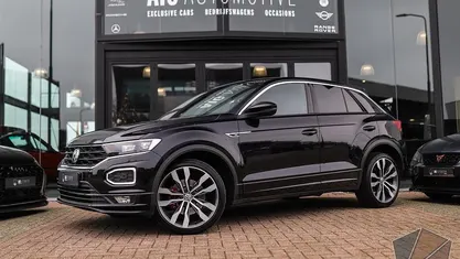 Zwart Gebruikt 2019 VW T-Roc Business SUV | € 24.950 (Eerlijke prijs)