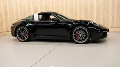 Zwart Gebruikt 2021 Porsche 992 Sport Cabriolet | € 167.950 (Eerlijke prijs)