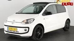 Wit Gebruikt 2013 VW up! Groove Hatchback | € 8.200 (Eerlijke prijs)