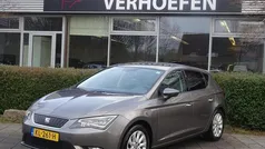 Grijs Gebruikt 2017 Seat Leon CONNECT Hatchback | € 7.950 (Goede deal)