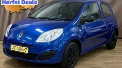 Gebruikt 2008 Renault Twingo Authentique Hatchback | € 2.745 (Eerlijke prijs)