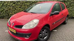 Gebruikt 2007 Renault Clio II Expression Hatchback | € 1.950 (Eerlijke prijs)