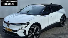Gebruikt 2025 Renault Megane E-Tech Komfort Hatchback | € 33.900 (Eerlijke prijs)