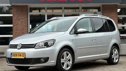Occasion VW Touran Life 140 PK (102 kW) 2014 Grijs MPV